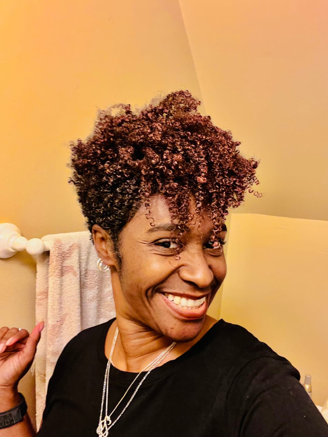 Customer photo review of Curly Hair Moisturizer for Strengthening Hair with Organic Avocado Oil and Organic Castor Oil with Vanilla Berry Fragrance