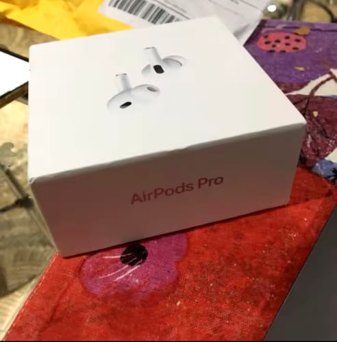 Customer photo review of Airpods Pro 2da Generación