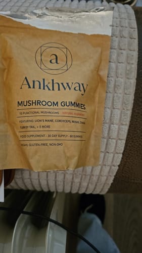 Customer photo review of Mushroom Gummies