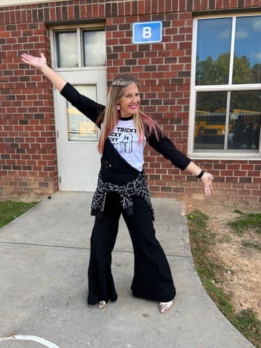 Customer photo review of Skull Coffee Dangles