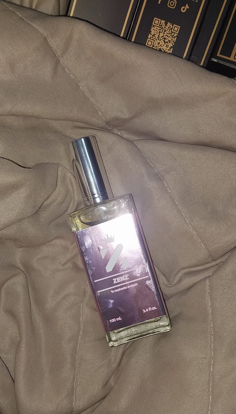 Customer photo review of Perfume Tendencia D CRY BABY MELANIE MTZ NUEVO zenz