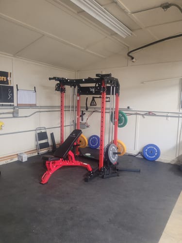 Customer photo review of MAJOR FITNESS All-In-One Home Gym Power Rack Package F22