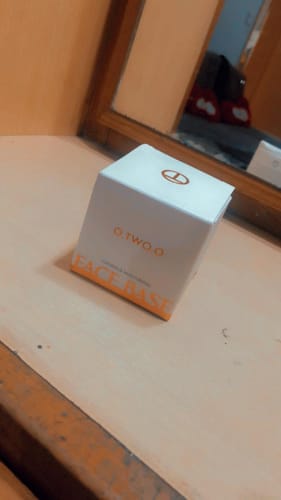 Customer photo review of O.TWO.O LUXURIOUS MOISTURIZING FACE BASE