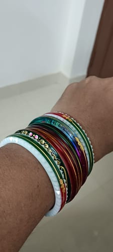 Customer photo review of A Colorful Set for Every Occasion!" - 916 22k Hallmark (Multicolour)