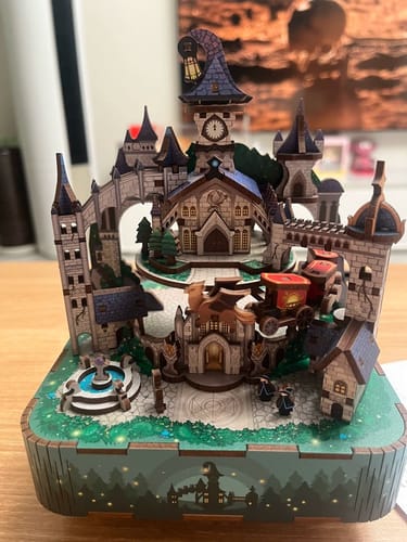 Customer photo review of Magical Castle Musical Box Toy with Rotating Mechanism