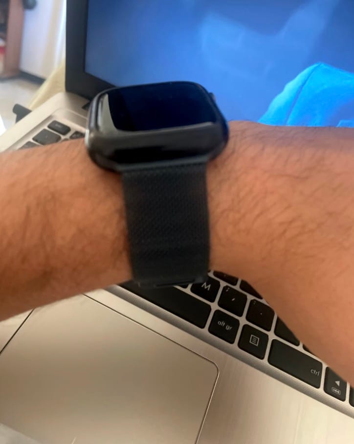 Customer photo review of NEU Apple Watch Metallarmband "Lassana"