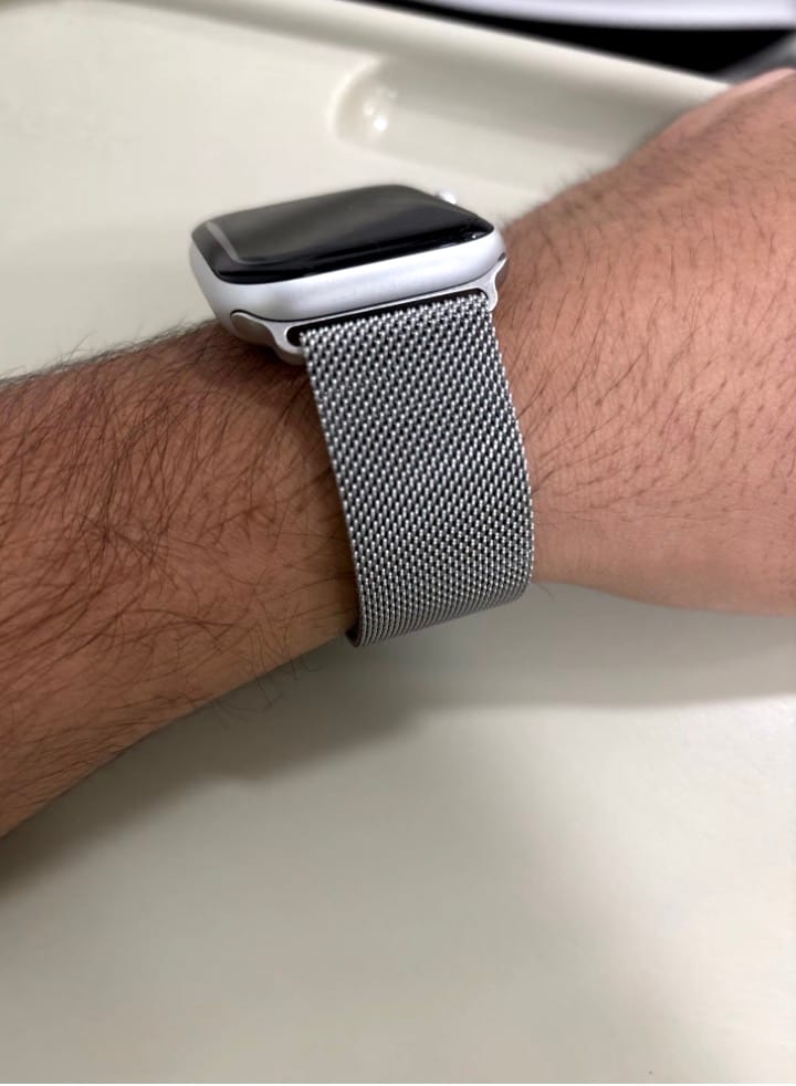 Customer photo review of NEU Apple Watch Metallarmband "Lassana"