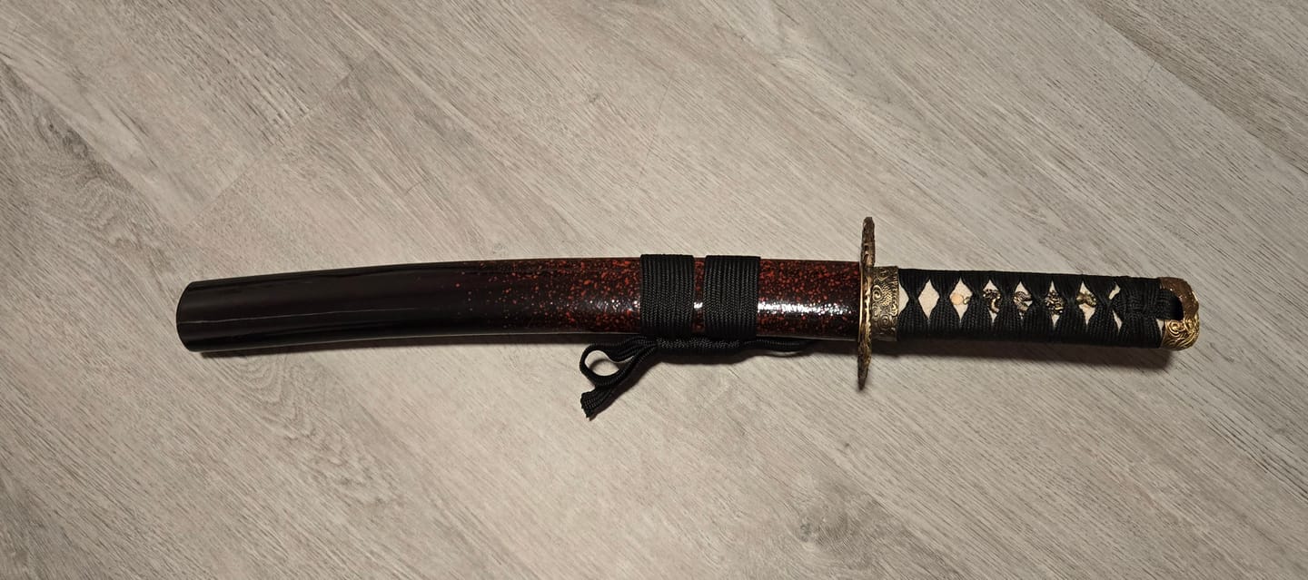 Customer photo review of Custom Tanto Build your own Tanto sword