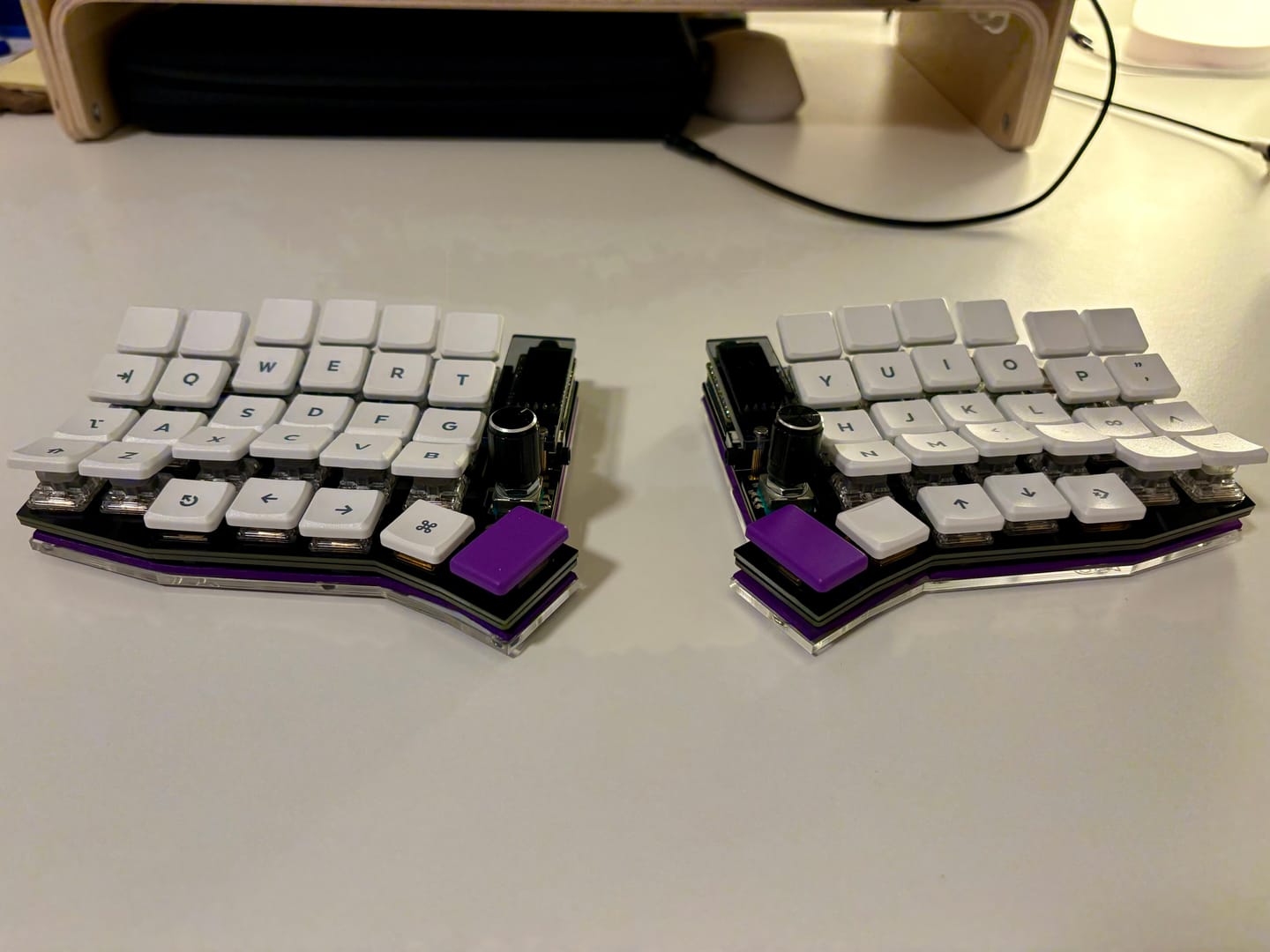 Customer photo review of Keycap Tilting Kit