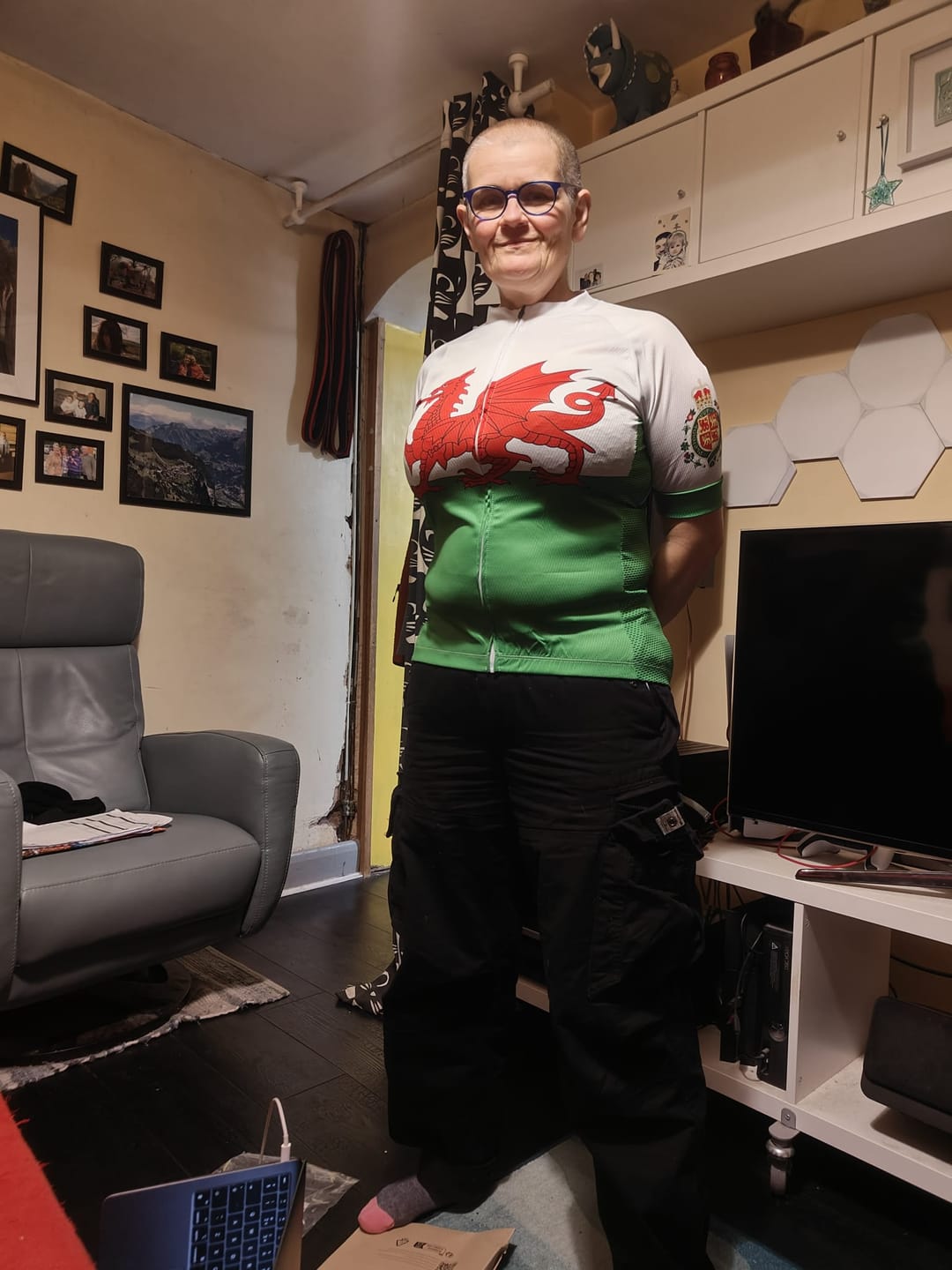 Customer photo review of Wales Flag Cycling Jersey (Green, White & Red)