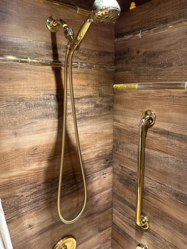 Customer photo review of 72 Inch Replacement Shower Hose