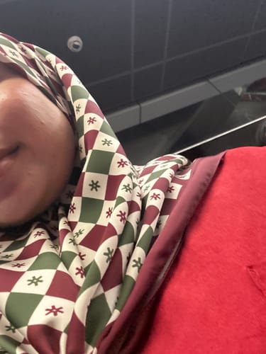 Customer photo review of Monogram Square (Burgundy)