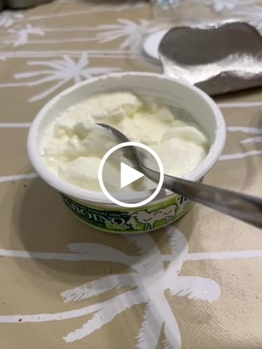 Customer video review of Organic traditional sheep yogurt - 3x220g
