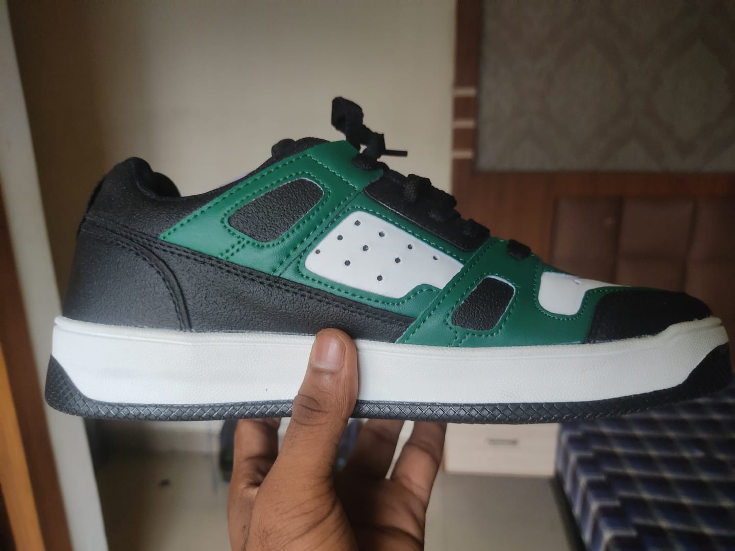 Customer photo review of ASH Black Green