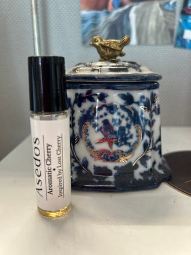Customer photo review of AROMATIC CHERRY PERFUME OIL