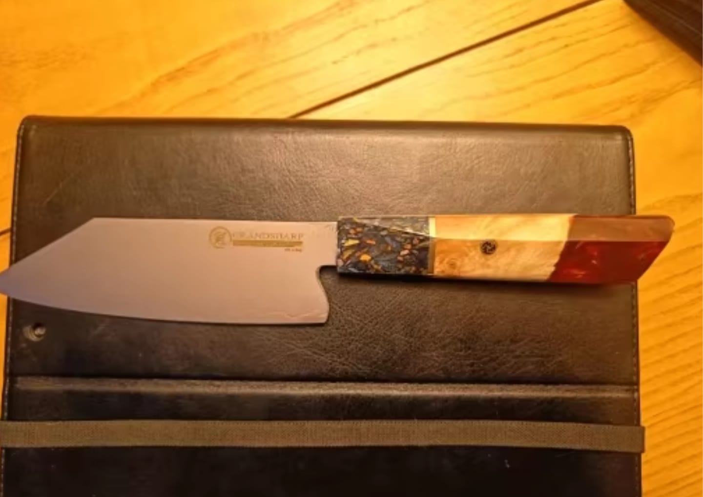 Customer photo review of Kurohana (黒花) - Japanese Damascus Steel Chef's Knife (5.5 inch)