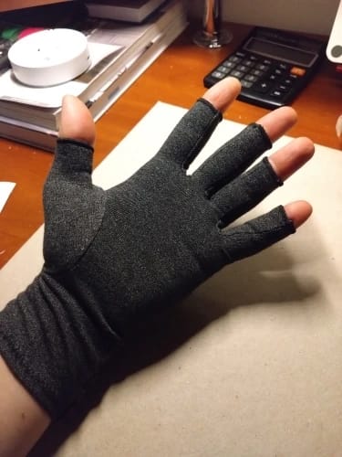 Customer photo review of CompresFit™ Gloves