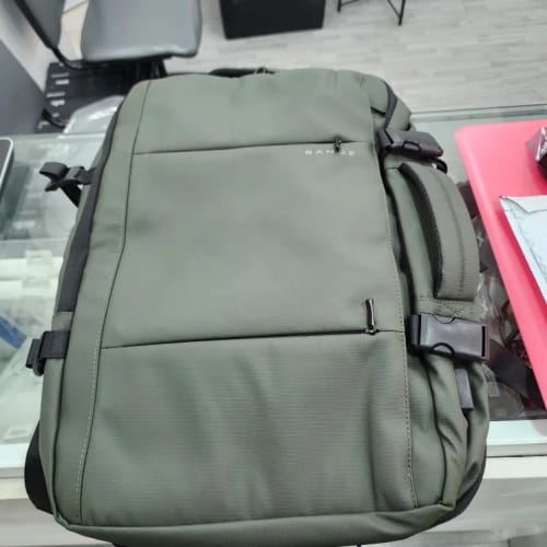 Customer photo review of Elegance® Elite Voyager Backpack Men Business Travel School Expandable USB Bag Large Capacity 17.3 Laptop Waterproof Fashion Backpack