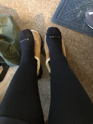 Customer photo review of 15-20 mmHg - SOLID - Unisex - Booms Compression Socks