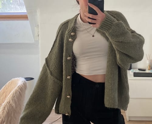 Customer photo review of Emelie Strickjacke - Khaki