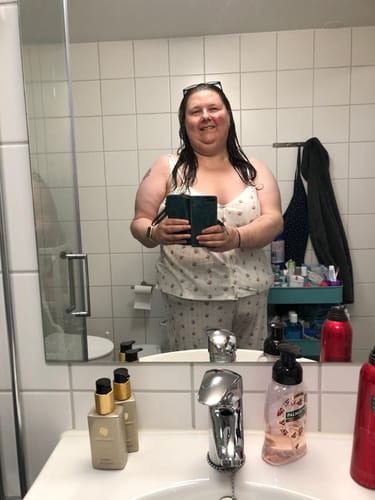 Kundeanmeldelse med bilde av Summer Cherry Pj Pants