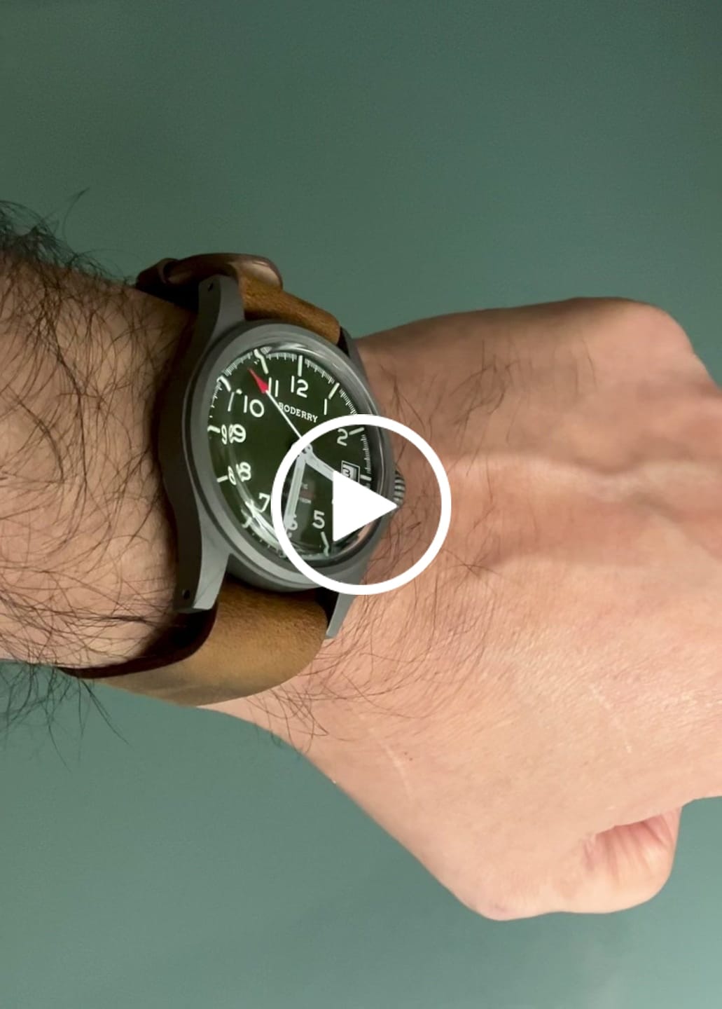 Customer video review of LANDMASTER - 100M Waterproof Titanium Automatic Field Watch | Green
