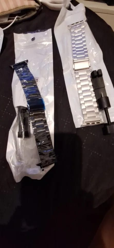 Customer photo review of Apple Watch Stainless Steel Band - Sleek Durable Design