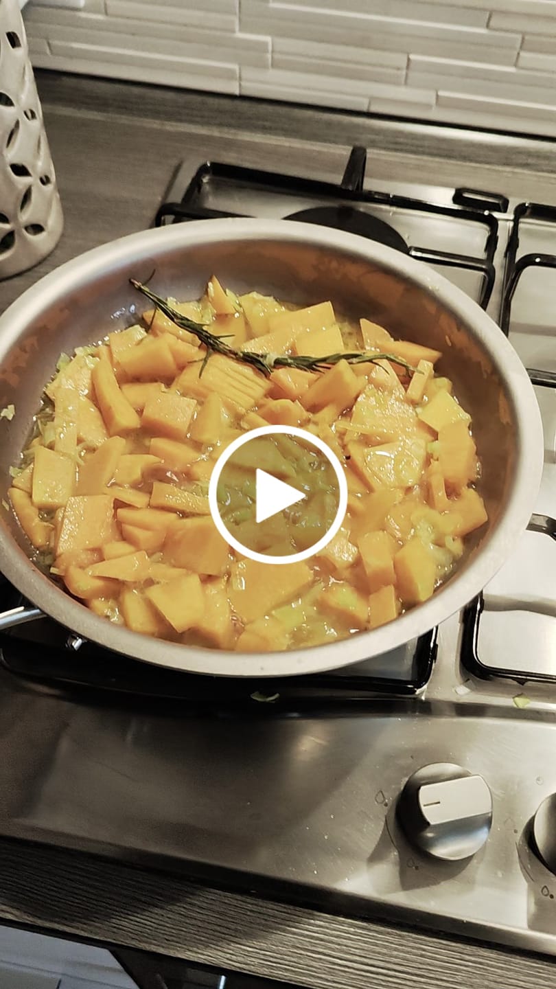 Customer video review of Padella ∅ 24 cm - Superficie di cottura di puro titanio