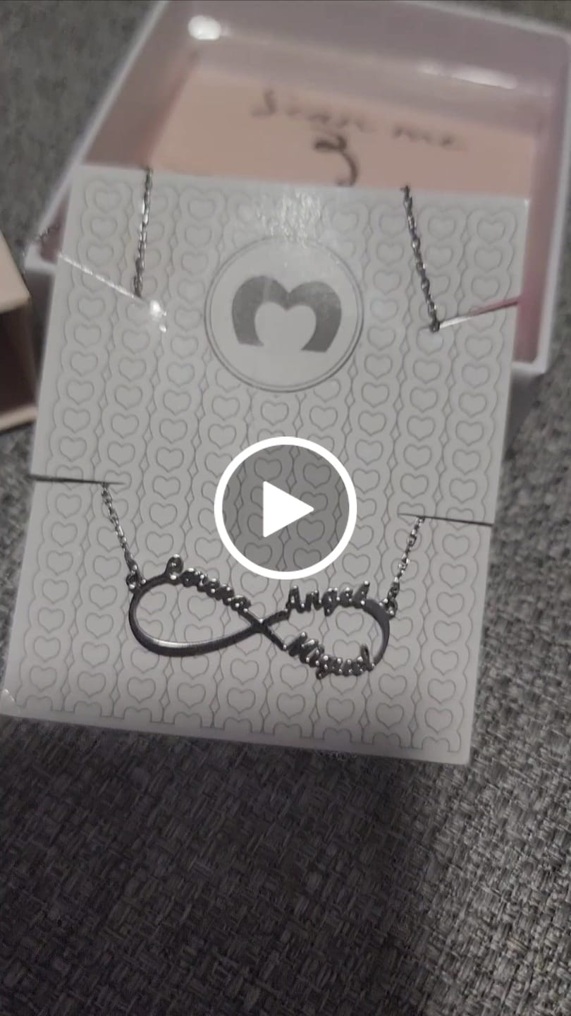 Customer video review of Collar Infinito ~ Personalizable
