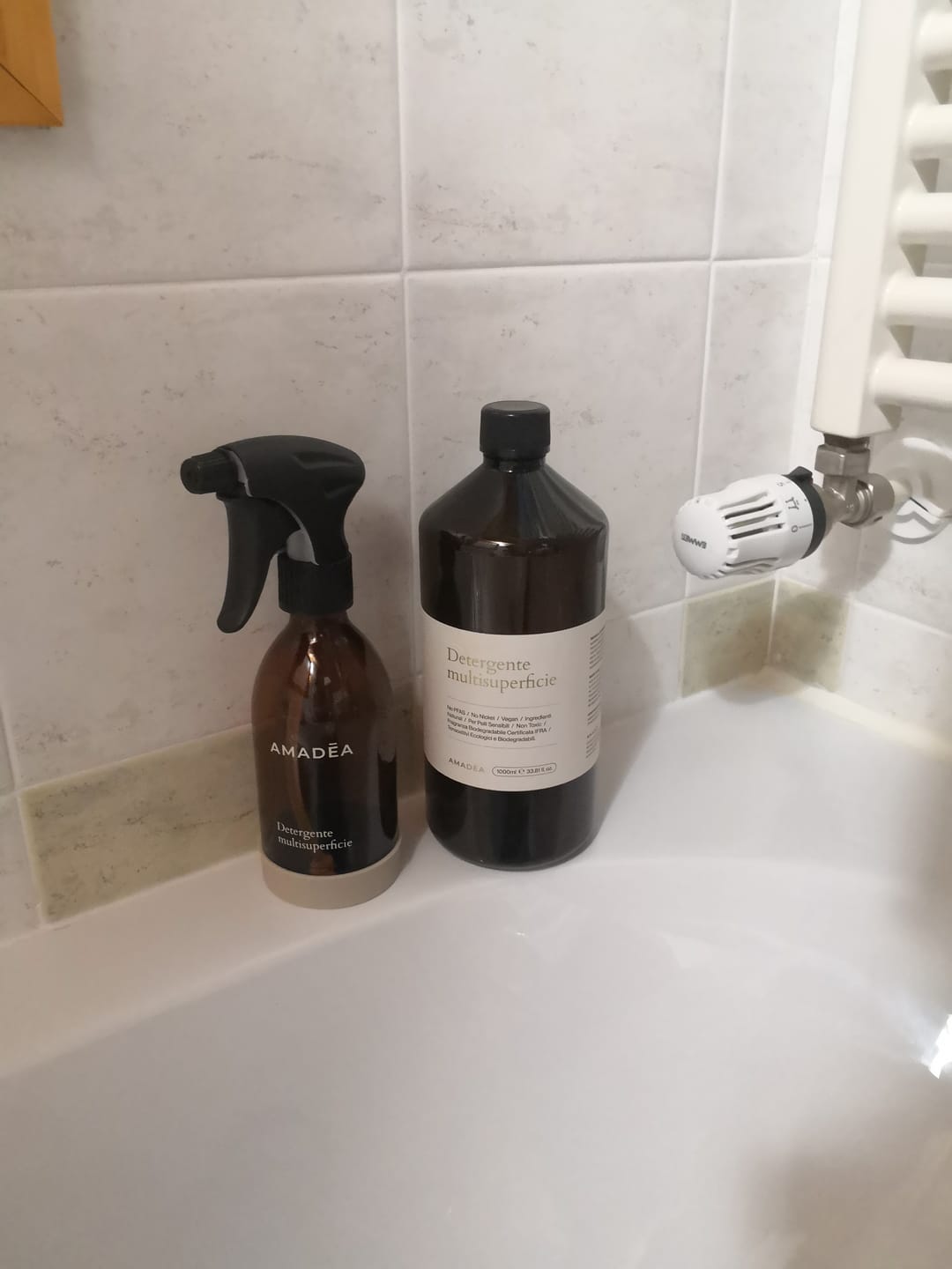 Customer photo review of Kit Detergente multisuperficie 300ml + 1 Litro