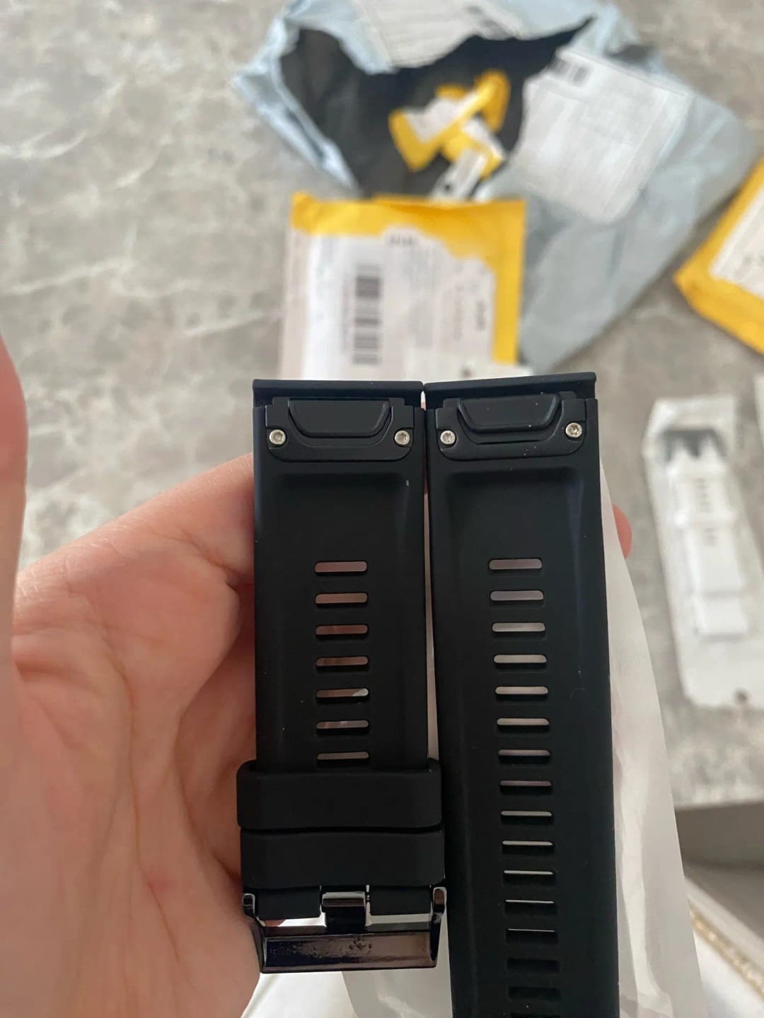 Customer photo review of Garmin Silicone QuickFit Band - Durable, Stylish, Comfortable