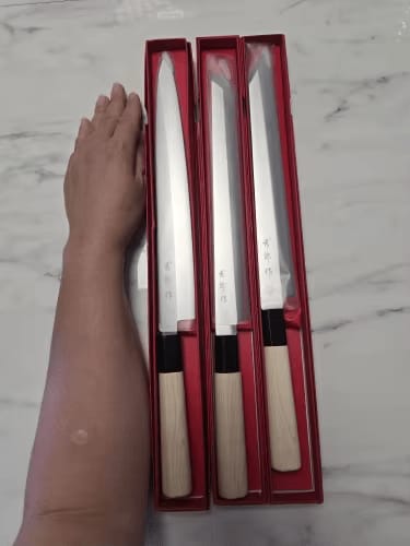 Customer photo review of Tatsumaki (竜巻) Sets - Japanese Sushi Steel Chef’s Knives