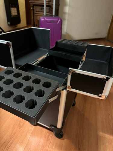 Customer photo review of Maleta Peluquería, Manicure o Multiuso con Ruedas