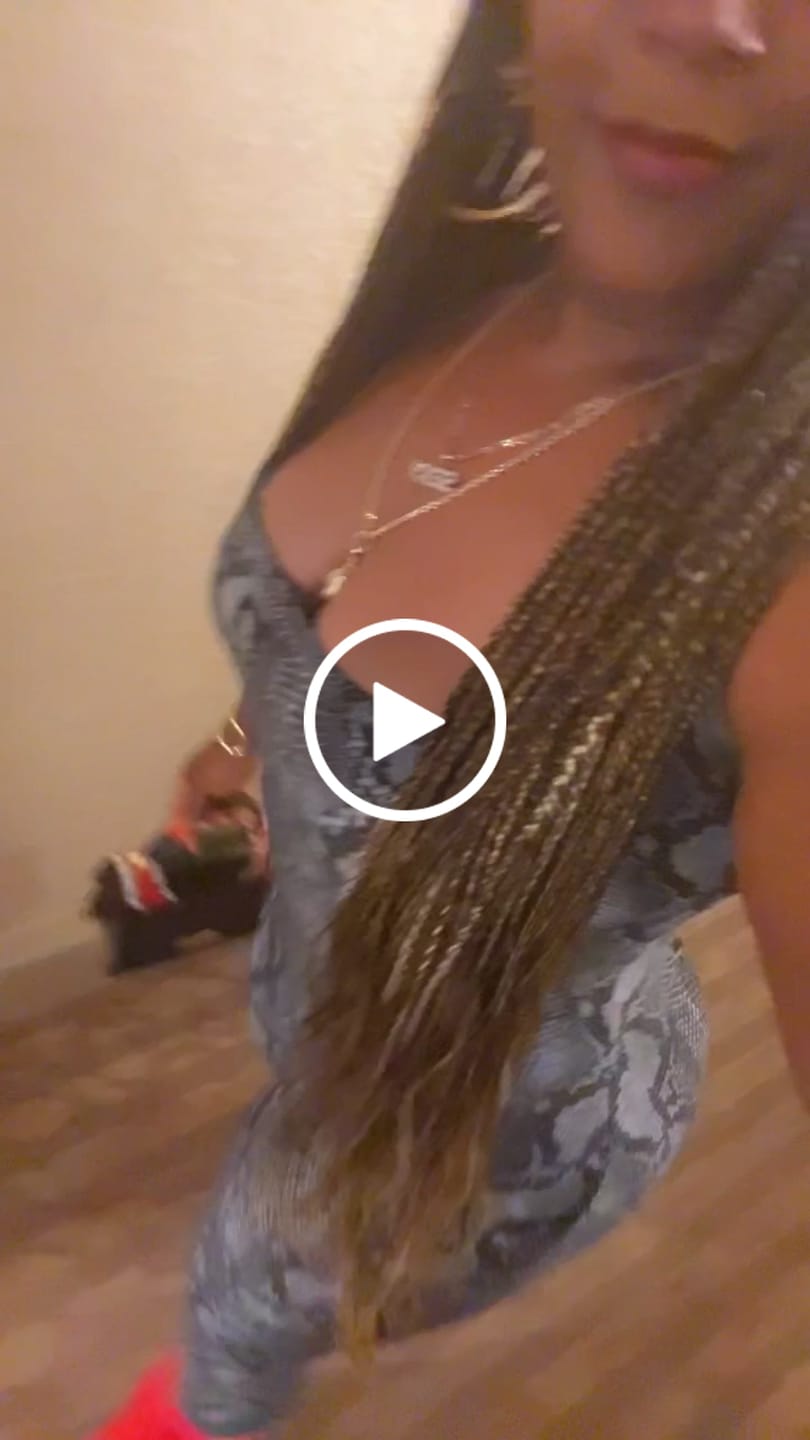 Customer video review of Renae Jumpsuit
