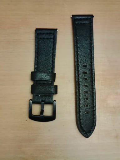 Customer photo review of Suunto Leather Band - Soft, Stylish, Secure Fit