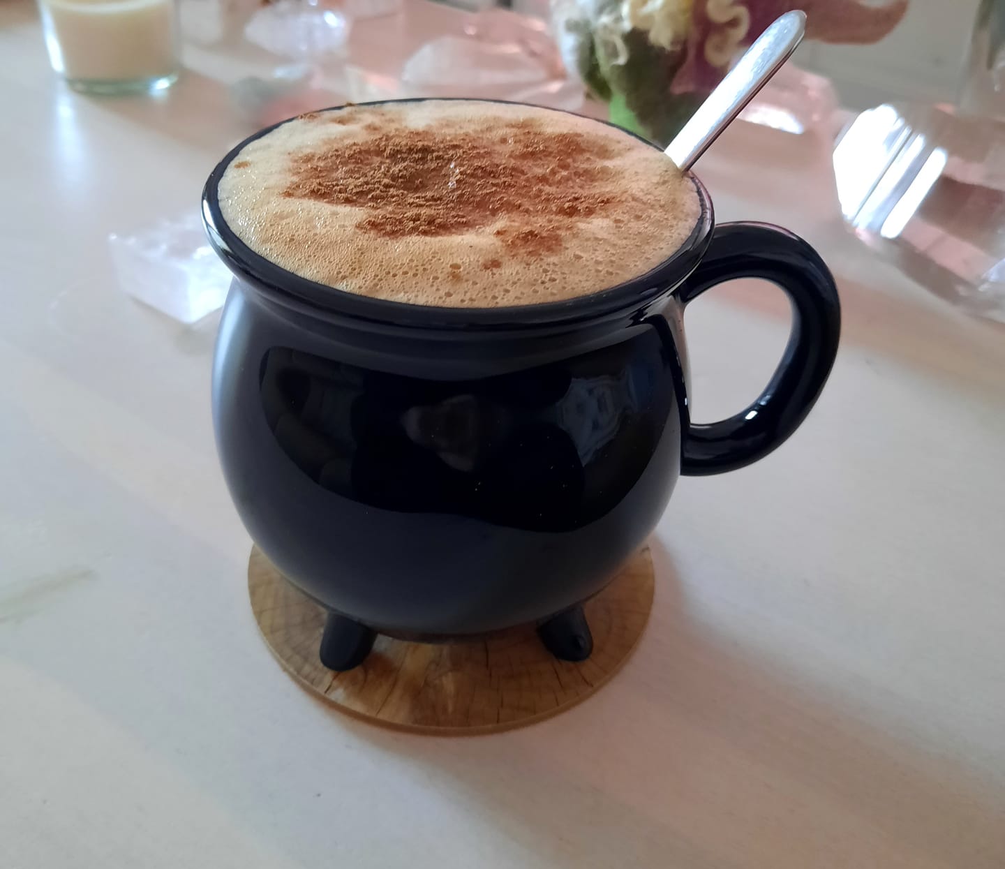 Customer photo review of Schwarze Kessel Tasse