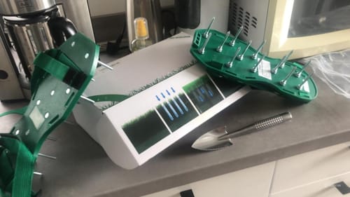 Customer photo review of Airflow - Rasen Belüftungsschuhe zum Aerifizieren