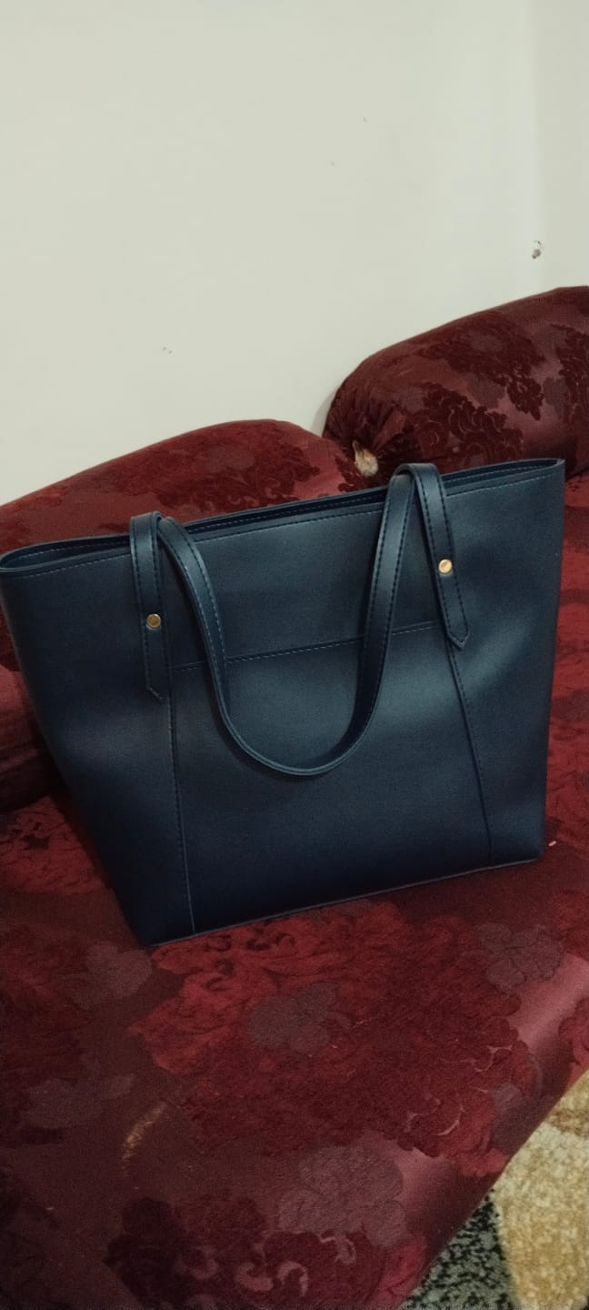 Customer photo review of Blue Belle The Tote Bag  ( pre-order )