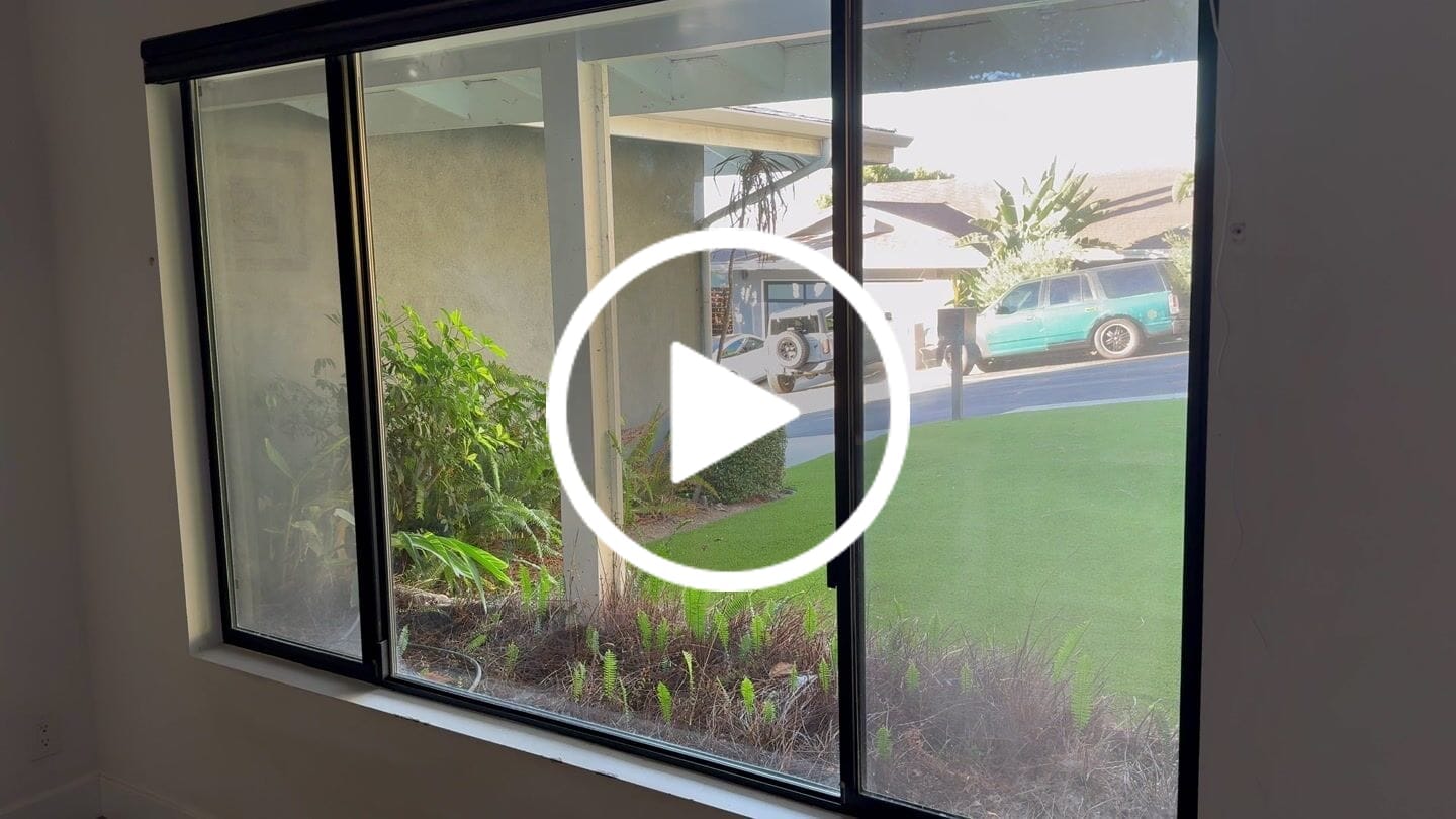 Customer video review of SmartWings Motorized Light Filtering Cellular Shades Nowa
