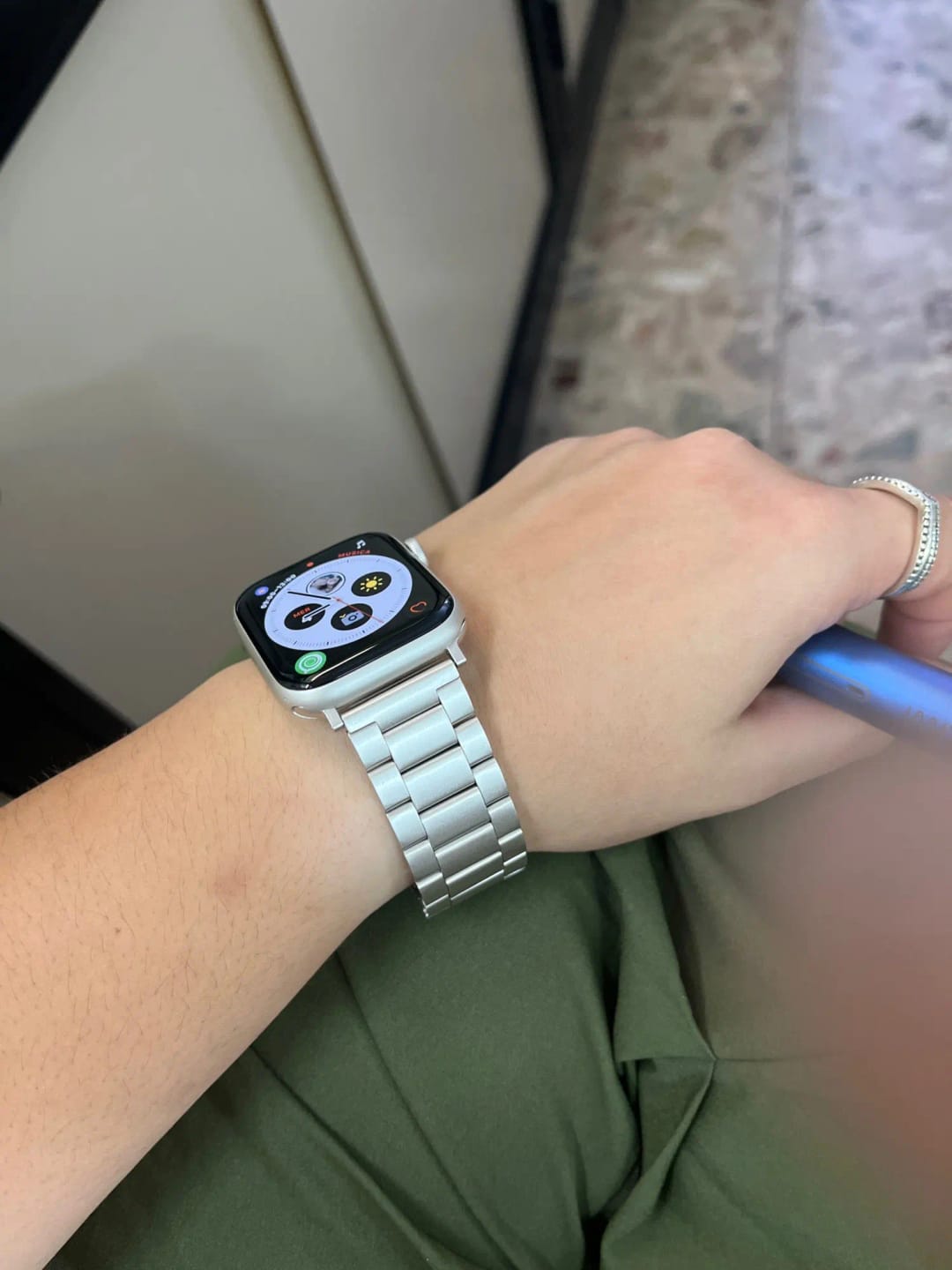 Customer photo review of Apple Watch Stainless Steel Band - Sleek Durable Design