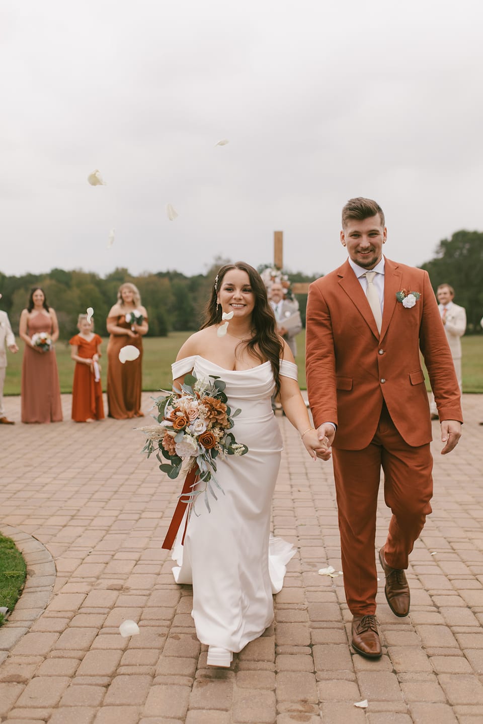 Customer photo review of White Rose Petals