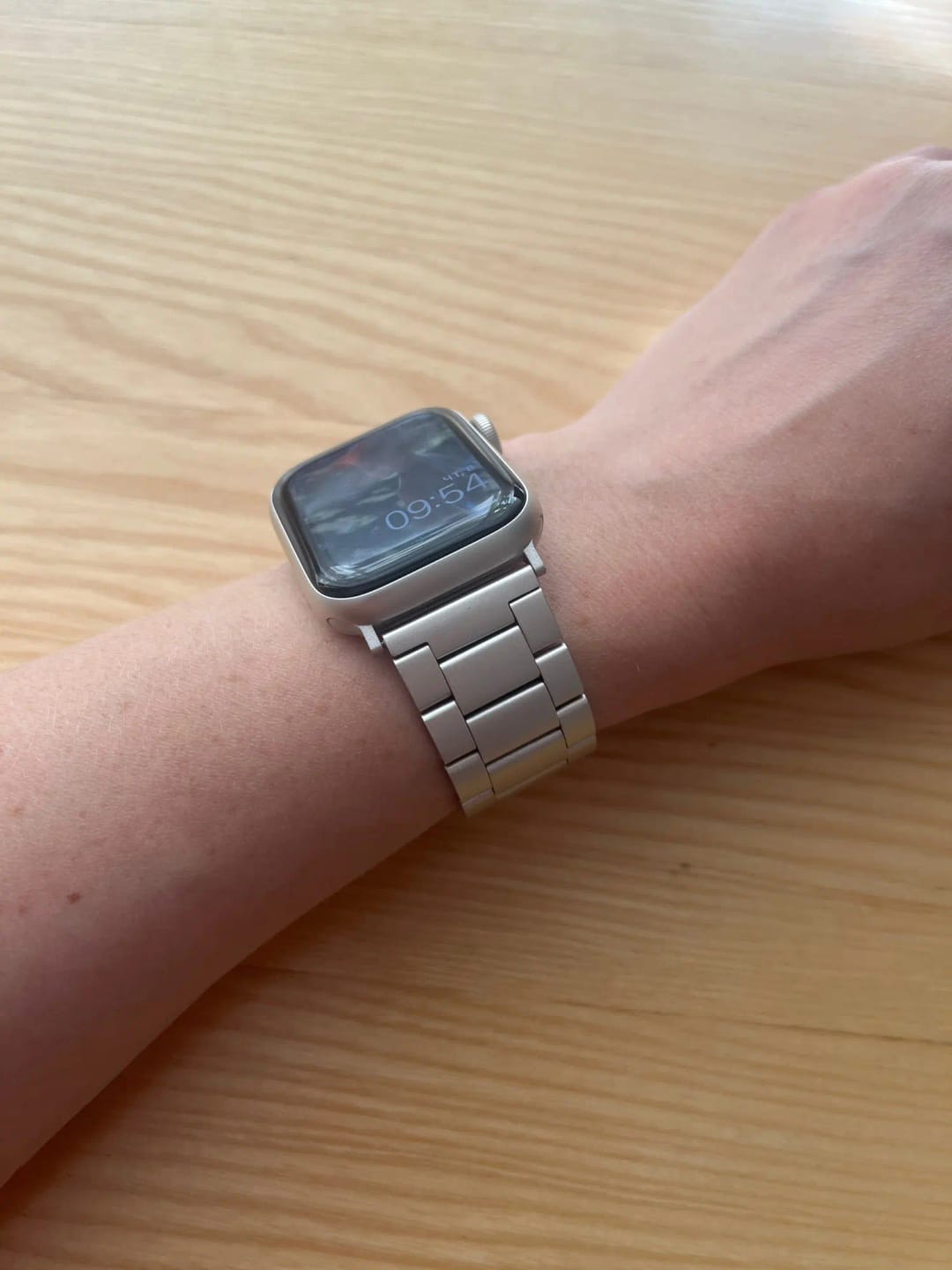 Customer photo review of Apple Watch Stainless Steel Band - Sleek Durable Design
