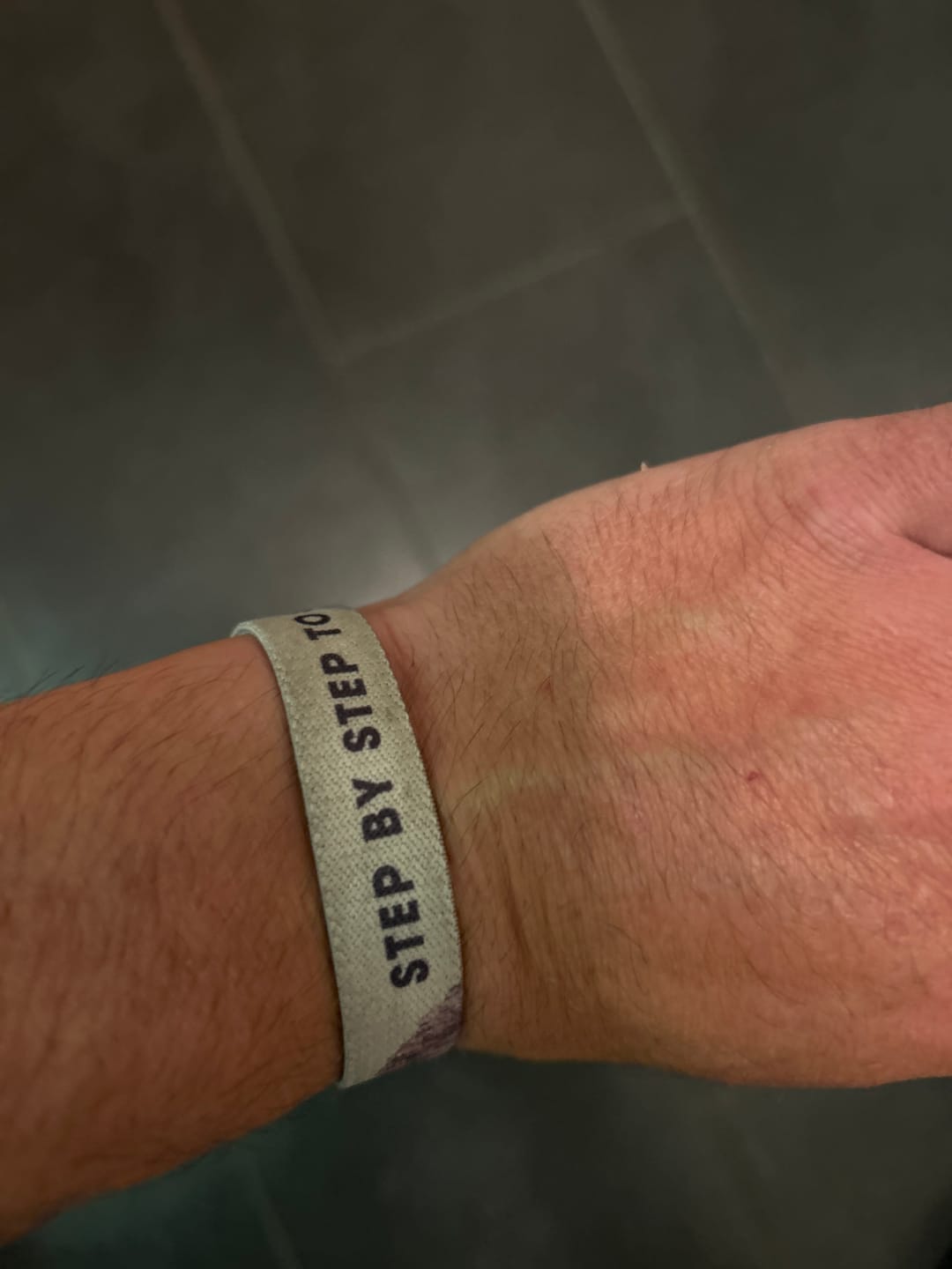 Customer photo review of Step By Step To Success - Elastisches Armband