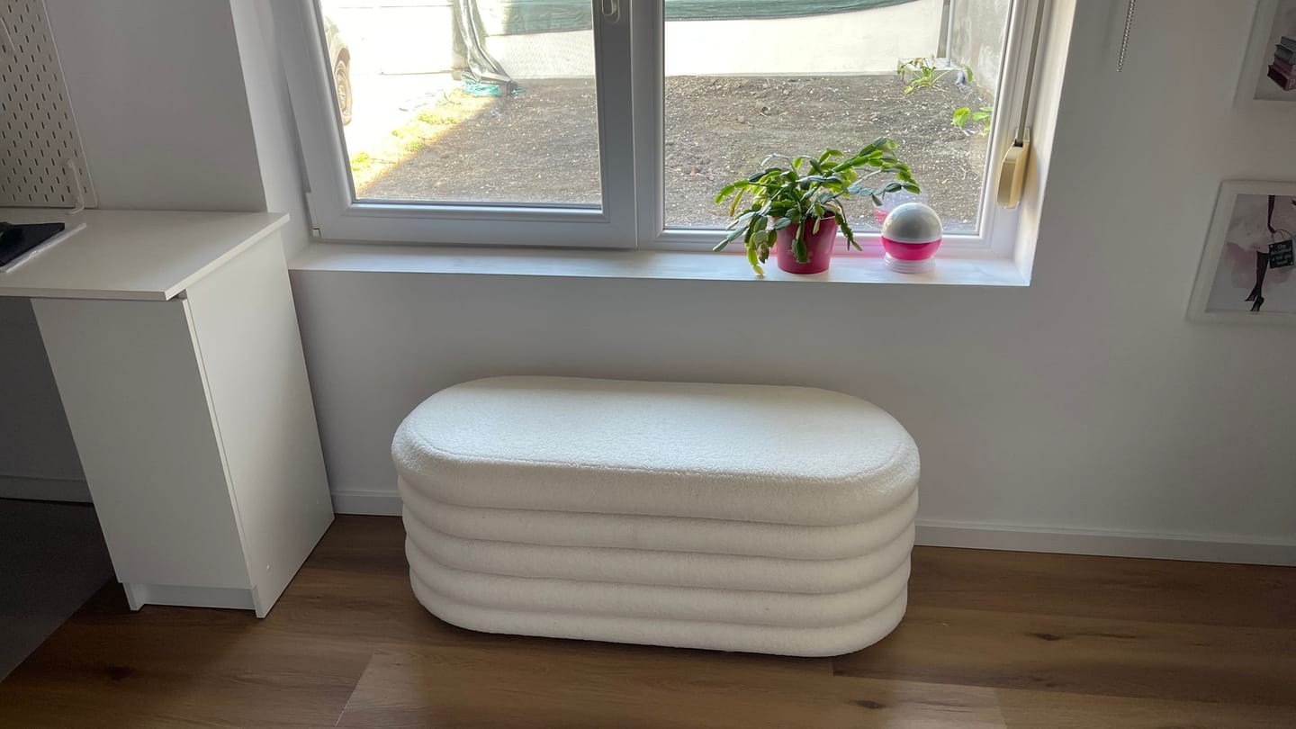 Customer photo review of Bancheta BLISS, stofa buclata crem, 105x42x42 cm