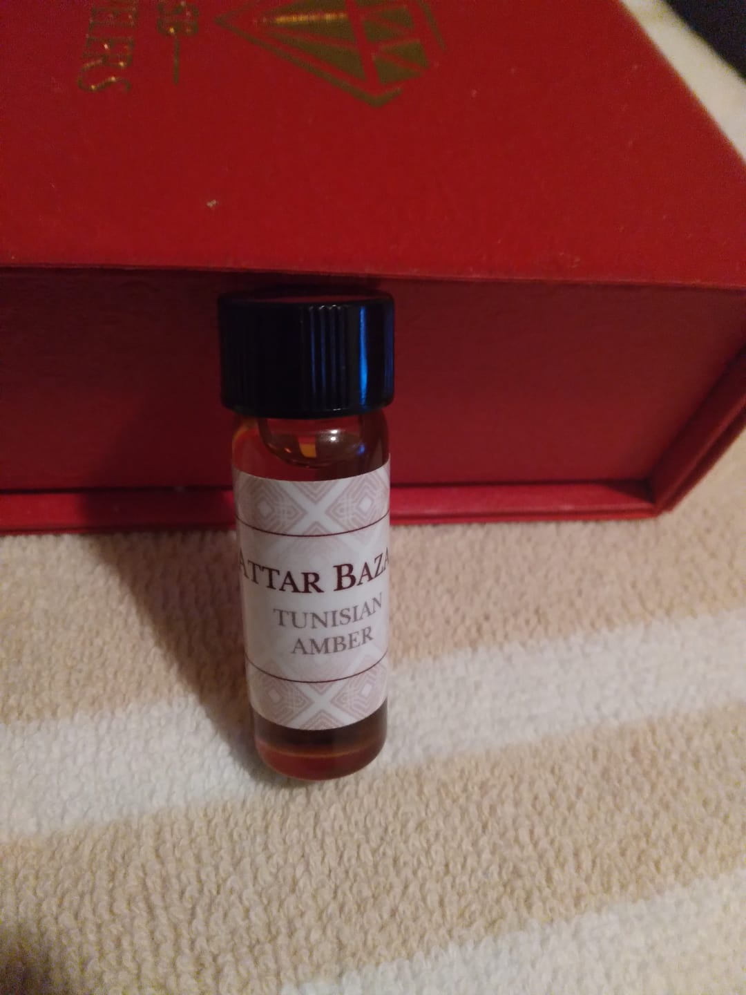 Customer photo review of Attar Bazaar Tunisian Amber