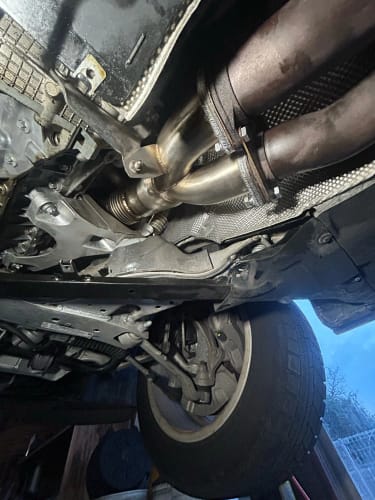 Customer photo review of Decat Downpipe for BMW 335(x)i E90 E92 E93 N55