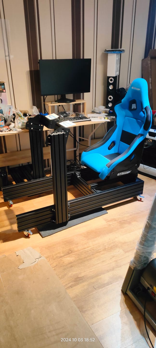 Customer photo review of CHASE V2 Bucket Seat