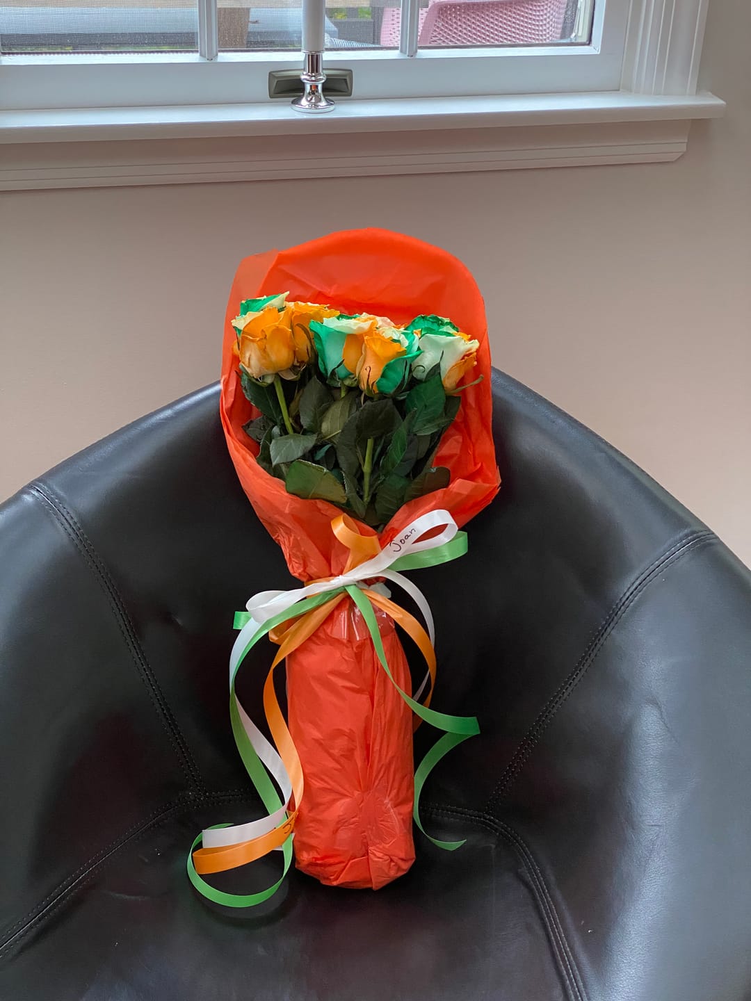 Customer photo review of Irish Flag Roses
