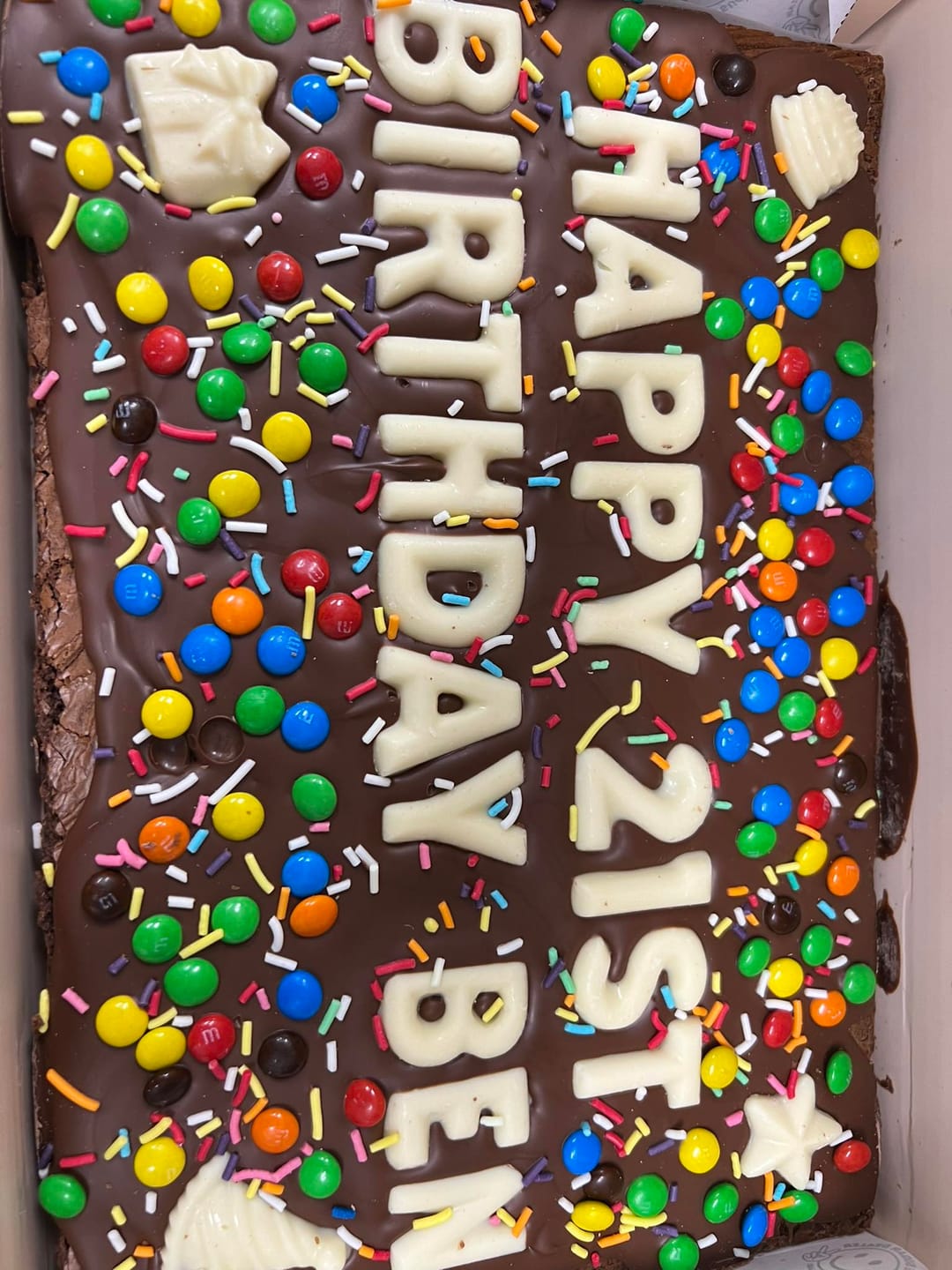 Customer photo review of Mega custom message birthday brownie