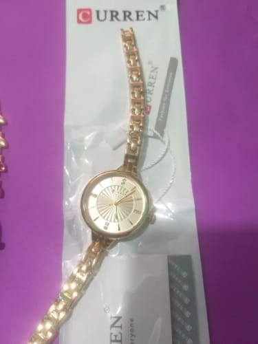 Customer photo review of Elegance® 9097 Gold Luxe Timepiece Luxury Quartz Watch For Women Magnetic Watch Ladies Sports Dress Wrist Watch Clock Relogio Feminino